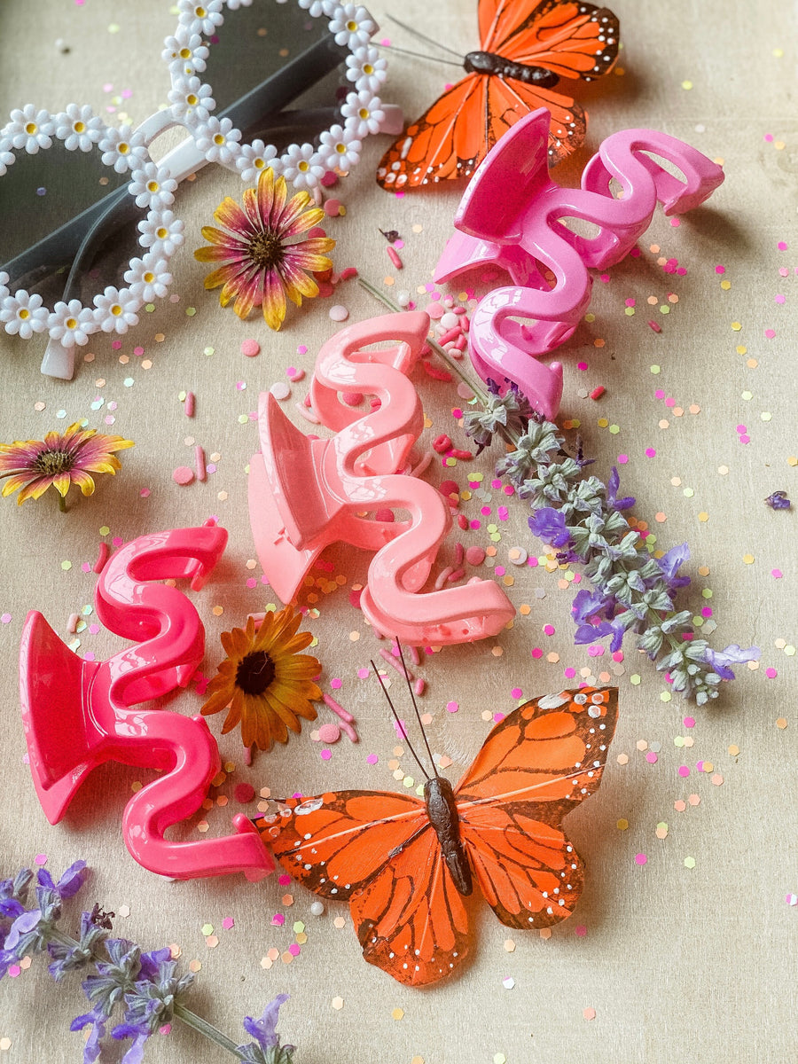 Zig Zag Claw Clip • 3 Colors Ruby Red Threads