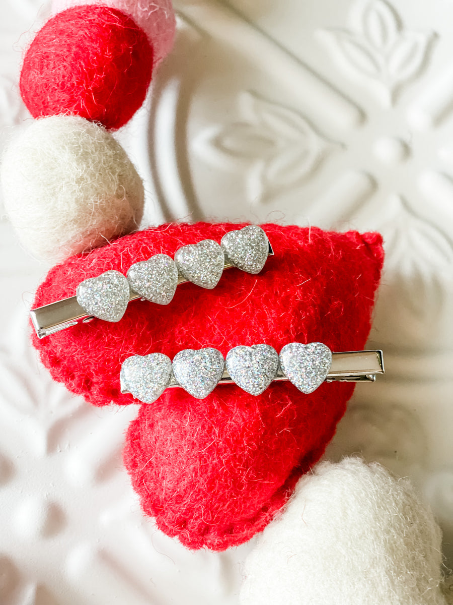 Holgraphic Hearts Clip Set Ruby Red Threads