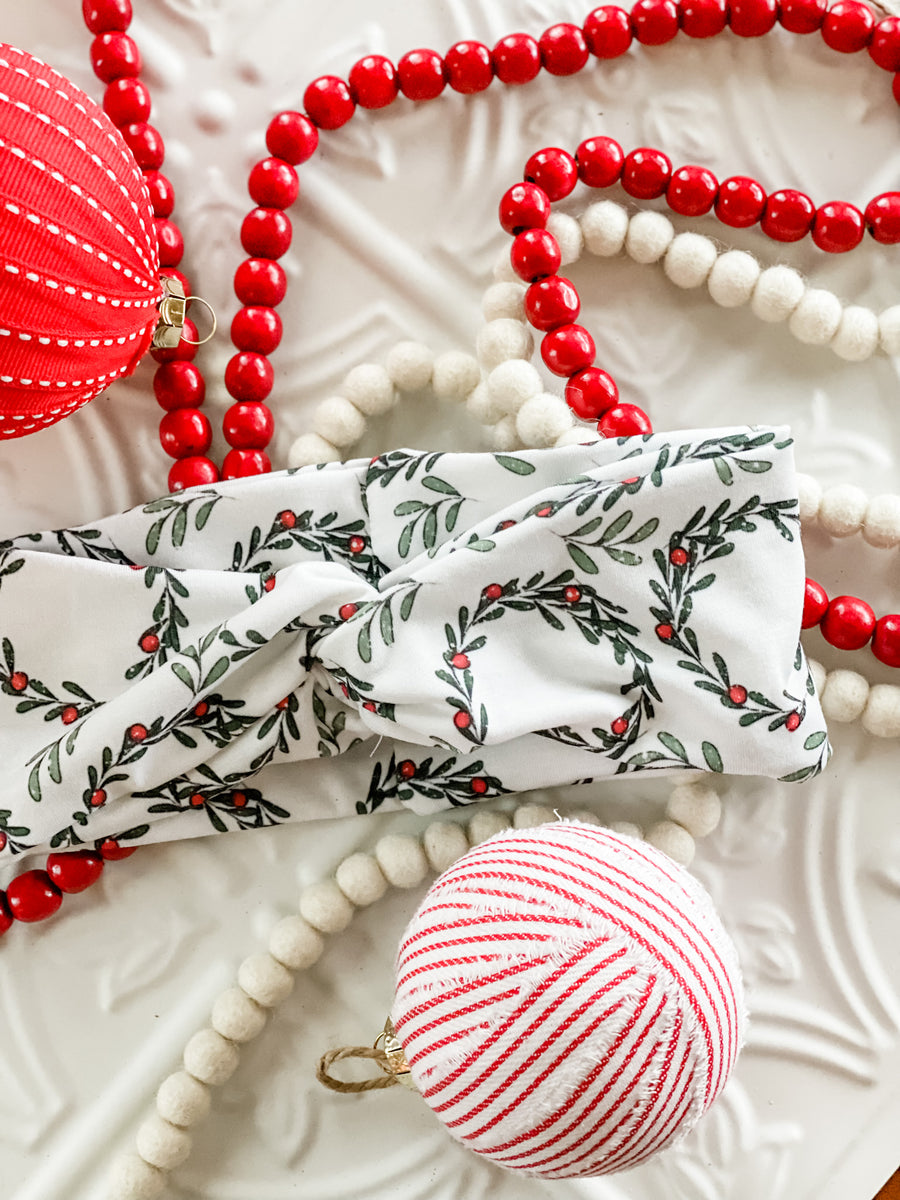 Gather Round Turband Ruby Red Threads