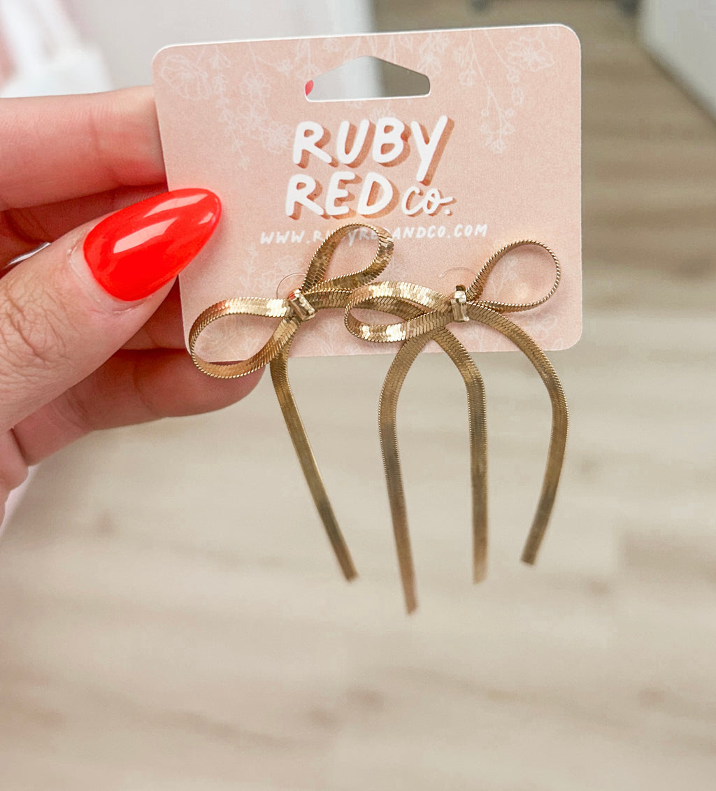 Extra Extra Bow Earring • Gold