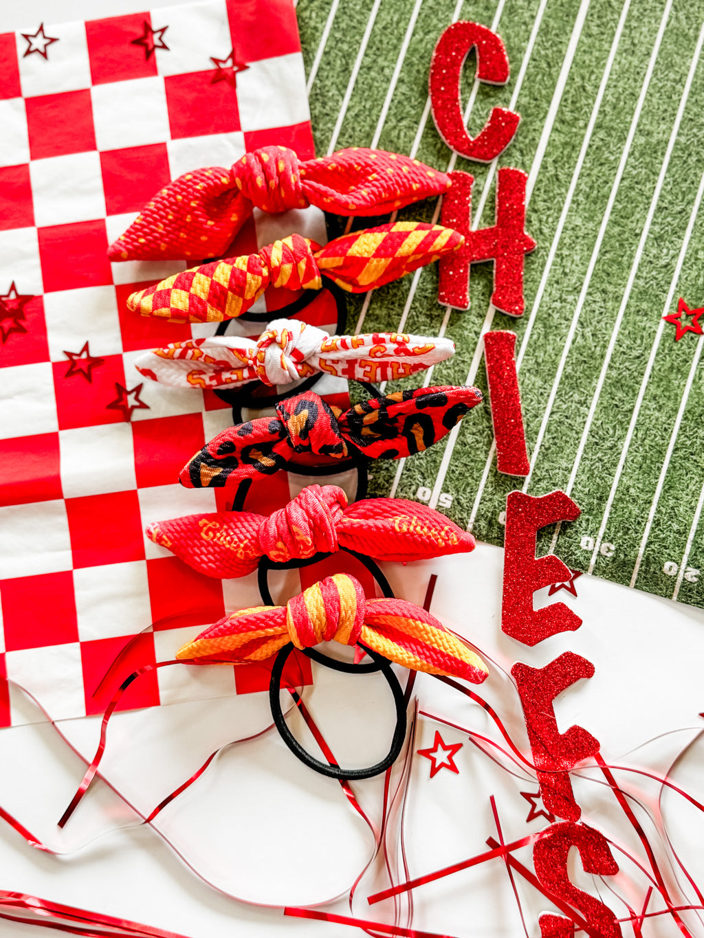 K.C. Pony Bows • 6 Prints
