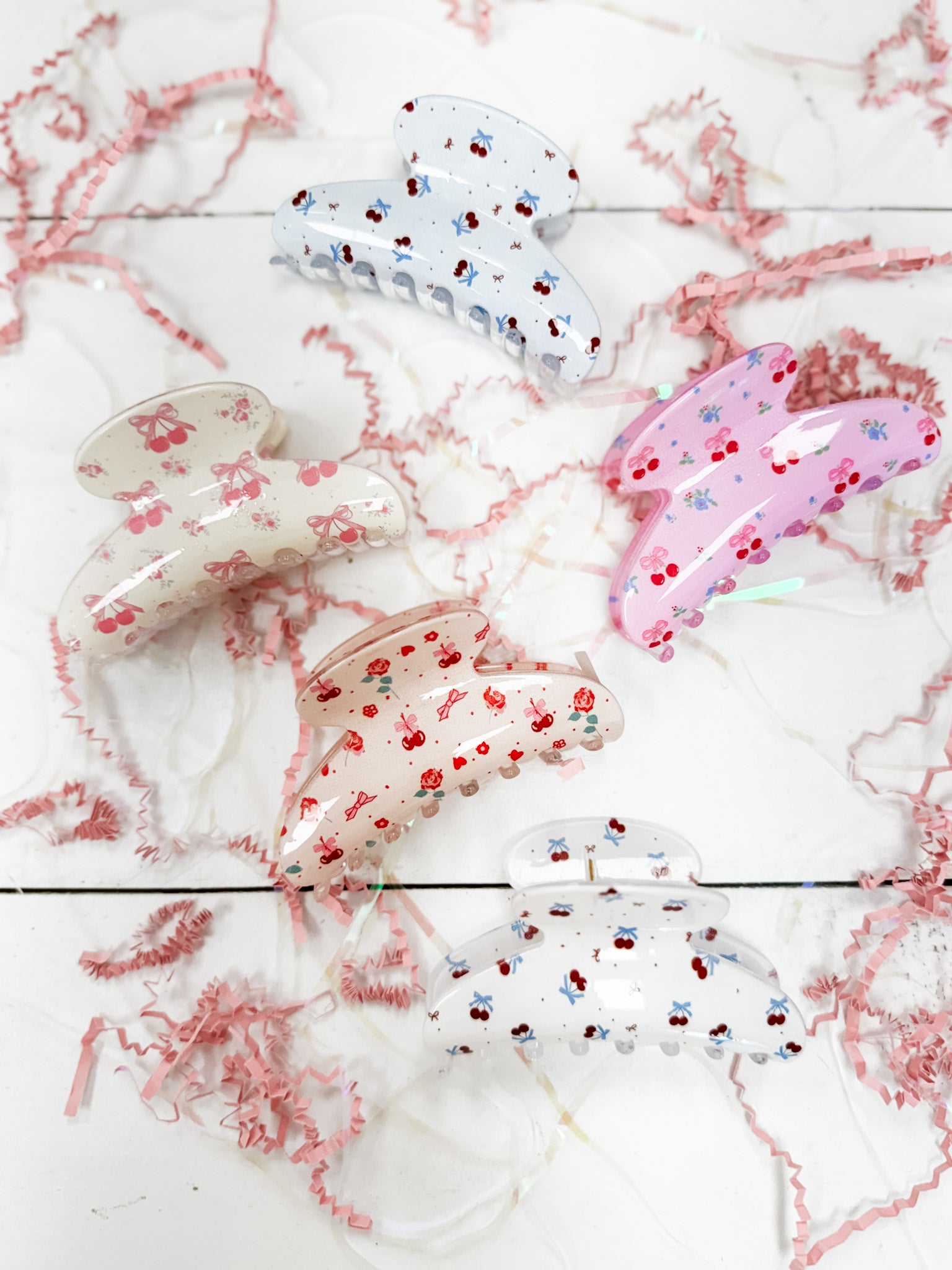 Get Cherried Away Claw • 5 Colors