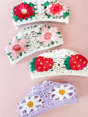 Grandma's Favorite Crochet Claw • 4 Colors
