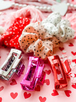 Metallic Claw Clip • Pink, Red or Silver