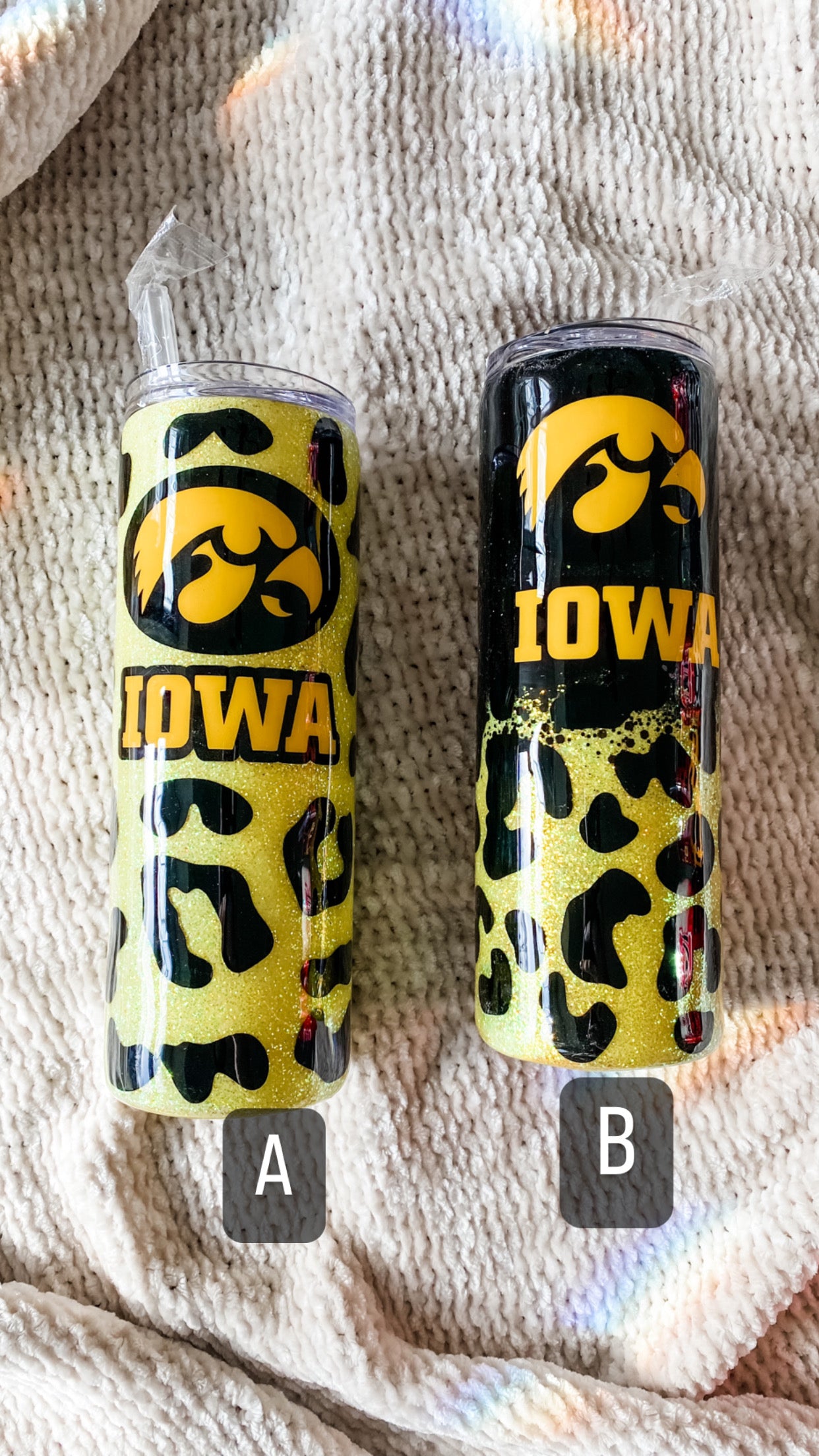 LAST ONE : LILY PUP TUMBLERS • HAWKEYES